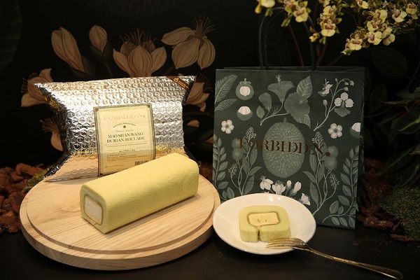 「微熱山丘」新品牌「FORBIDDEN馥餅殿」推榴槤新品「貓山王榴槤冰心蛋糕」，又臭又想吃，榴槤控別錯過！