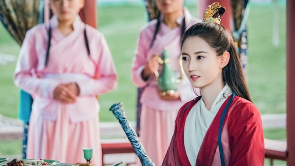 《倚天》趙敏新劇《兩世歡》再挑戰男裝！盤點陳鈺琪17張古裝，女裝仙氣男裝英氣