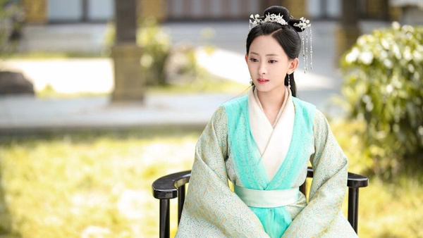 盤點《白髮》10位美女清單！還隱藏了《倚天屠龍記》《如懿傳》《知否》演員讓人認不出來