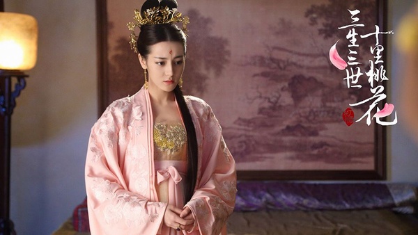 迪麗熱巴12個絕美古裝角色！《三生三世》鳳九不是最美，她演的聶小倩才讓人驚艷