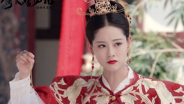 古裝劇大婚名場面盤點！10位新娘同場比美，楊冪超霸氣，而她成最慘新娘