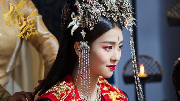 古裝劇大婚名場面盤點！10位新娘同場比美，楊冪超霸氣，而她成最慘新娘