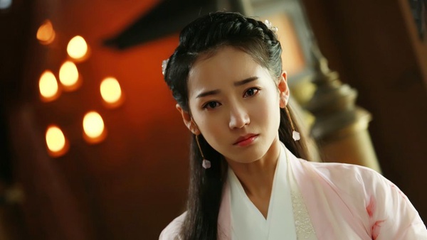 比《倚天》還精彩的武俠劇！《聽雪樓》8位美女古裝V.S.現代，戲外好像更美