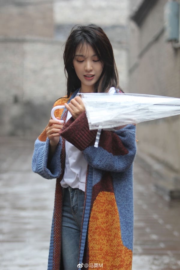 《我只喜歡你》短髮五一長髮超美！女漢子超反差女神模樣，女星馬栗原來是唱將級歌手