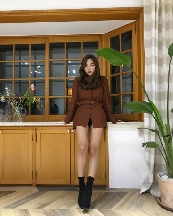 f(x)Luna手臂肌肉超狂！「直排輪」一周甩肉4公斤，親教蘋果臀+腿部線條方法