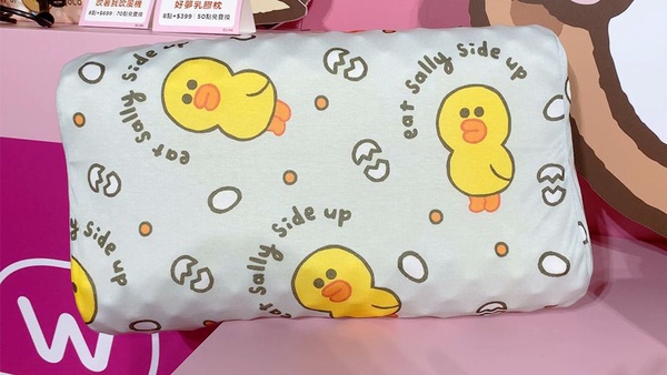 屈臣氏line friends集點回歸囉!熊大行李箱、莎莉吹風機、好夢枕頭，詳細兌點方式看這!