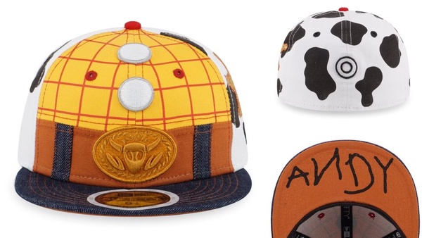 NEW ERA x「玩具總動員」聯名帽款上市，帽沿還有安迪親筆簽名，超有紀念價值！