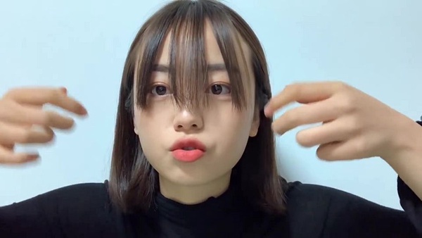 Jennie、吳謹言都剪了！2019大勢的「娃娃瀏海」，韓妞超簡單剪法教學！
