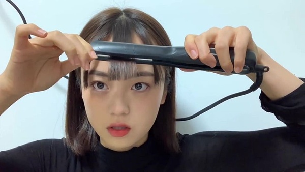 Jennie、吳謹言都剪了！2019大勢的「娃娃瀏海」，韓妞超簡單剪法教學！
