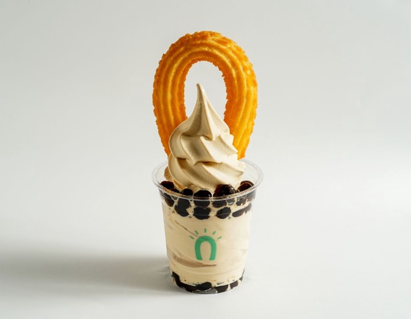 Street Churros夏季新品開賣！水果風味氣泡飲、獨家販售吉那派夏威夷風味，還有超人氣「啵啵啾」也回歸了！