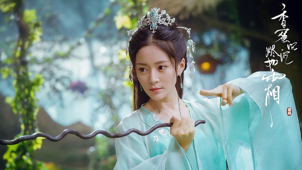 《如懿傳》玫嬪在《鳳弈》超美！這10位清宮劇娘娘在其它古裝劇的造型各個美翻天