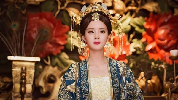 《如懿傳》玫嬪在《鳳弈》火力全開！四大反派高顏質有點搶戲，還出現在這些熱門劇