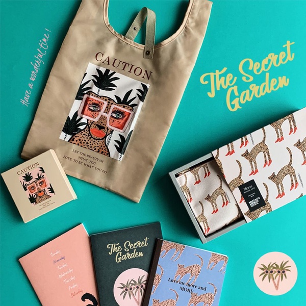 漢娜妞Mercci22和美國時尚插畫品牌『BOUFFANTS & BROKEN HEARTS』首度聯名！白T和居家服都好燒呀～