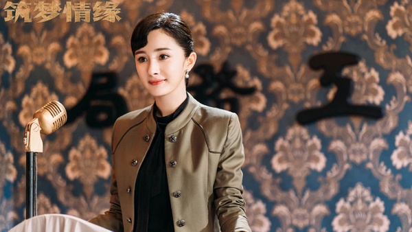 《築夢情緣》大結局霍建華狂撒糖！楊冪20個造型轉變從單純少女～商場女強人