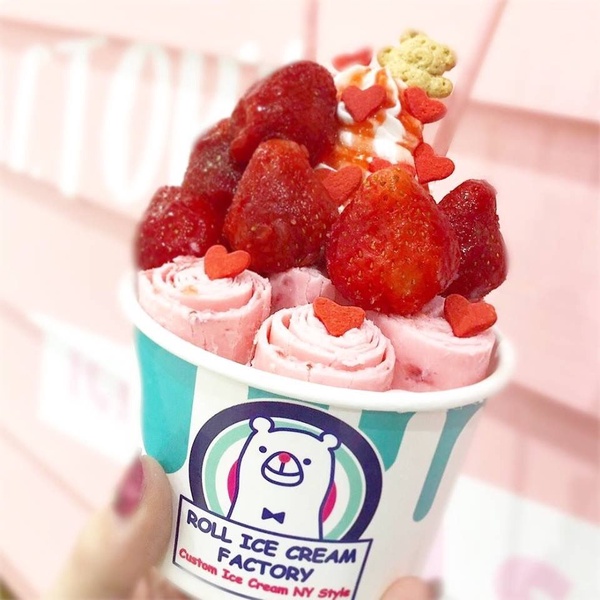 日本人氣捲捲冰「ROLL ICE CREAM FACTORY」台灣首店開幕！IG狂洗版的超萌冰淇淋捲，還有台灣限定口味絕對必吃！