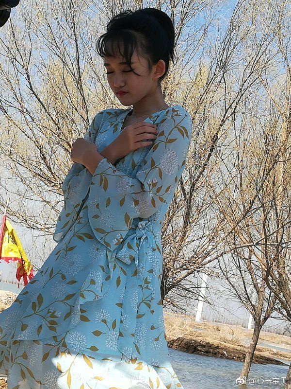 《甄嬛傳》甄嬛長女「朧月公主」長大了！15歲劉心玉近照釋出，童星變身美少女
