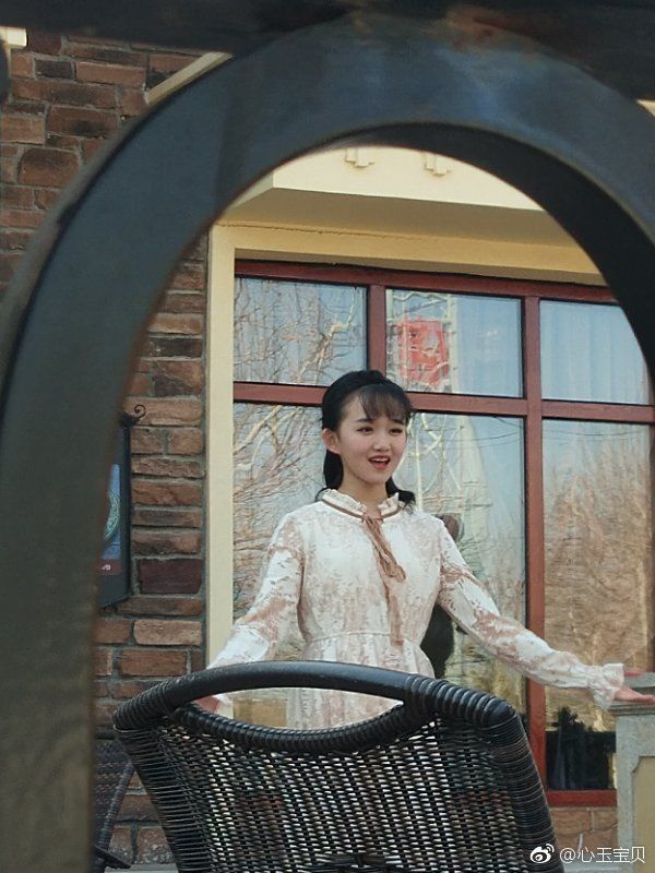 《甄嬛傳》甄嬛長女「朧月公主」長大了！15歲劉心玉近照釋出，童星變身美少女