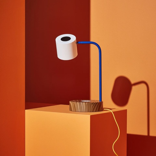 「IKEA x 大眼仔」聯合推出FÖRNYAD限量系列，椅凳、掛勾、背包通通都能看到大眼仔的可愛足跡～