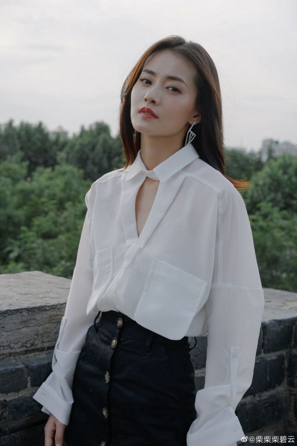 《我要和你在一起》女主角柴碧雲好圈粉！5部熟悉電視劇，原來還是鄭爽、景甜大學同學