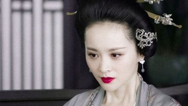 她是《白髮》《延禧》要角卻總出現在回憶裡！演《知否》趙麗穎閨蜜，堪稱最強客串