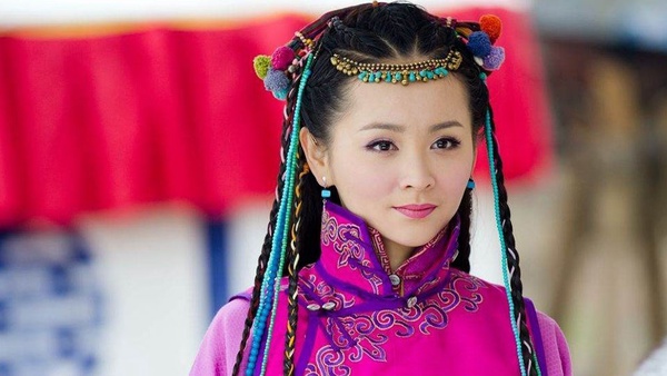 她是《白髮》《延禧》要角卻總出現在回憶裡！演《知否》趙麗穎閨蜜，堪稱最強客串