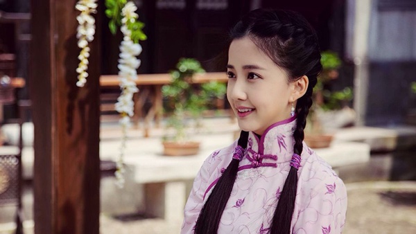 《白髮》痕香就是《倚天》大美女殷素素！演員陳欣予16張古裝美照，她還演過《何以琛蕭默》