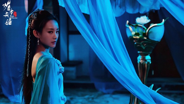 曾是趙麗穎替身！李一桐如今合作鄧倫、楊洋多位男神，22張古裝美照成新晉女神