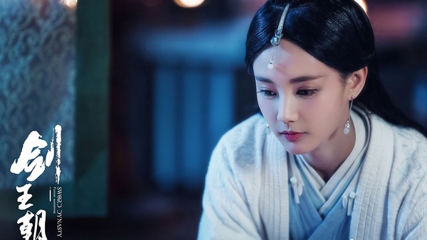 曾是趙麗穎替身！李一桐如今合作鄧倫、楊洋多位男神，22張古裝美照成新晉女神