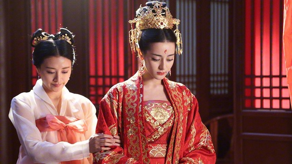 熱巴《三生三世》古裝造型比楊冪百變！10套服裝少女~女帝，真正是四海八荒第一美