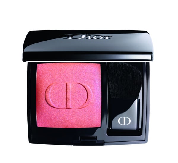 CHANEL、Dior、GA、Tom Ford情人節限定活動開跑啦！限量訂製服務、粉嫩花瓣包裝、浪漫禮盒通通有！