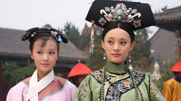 《如懿傳》玫嬪接演《熹妃傳》！回顧宮鬥霸主甄嬛11套造型，從少女黑化成太后
