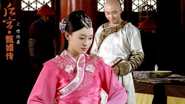 《如懿傳》玫嬪接演《熹妃傳》！回顧宮鬥霸主甄嬛11套造型，從少女黑化成太后