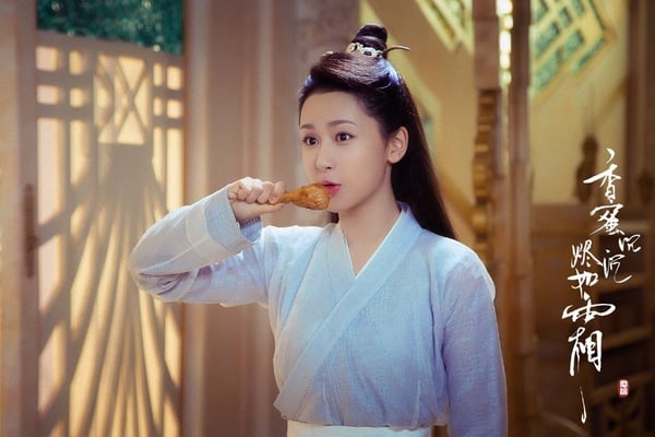楊紫在《香蜜》結了四次婚呢！回顧錦覓15套古裝造型，第七套將旭鳳迷得神魂顛倒