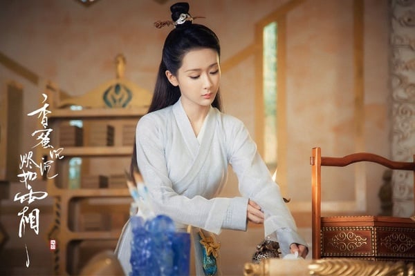 楊紫在《香蜜》結了四次婚呢！回顧錦覓15套古裝造型，第七套將旭鳳迷得神魂顛倒