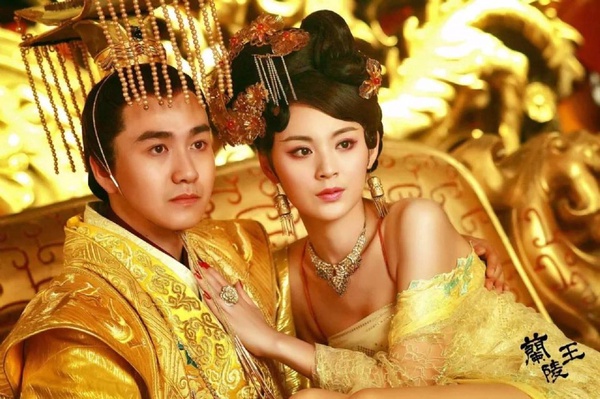 盤點10個加戲搶主角鋒頭的明星！楊冪、趙麗穎、熱巴都曾被批搶戲，她們光芒太盛了啦
