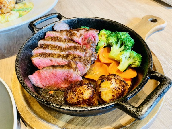 傑克兄弟牛排館推美國菲力牛排免費升級活動，即日起開跑~新鮮冷藏美國牛肉這裡通通吃得到！