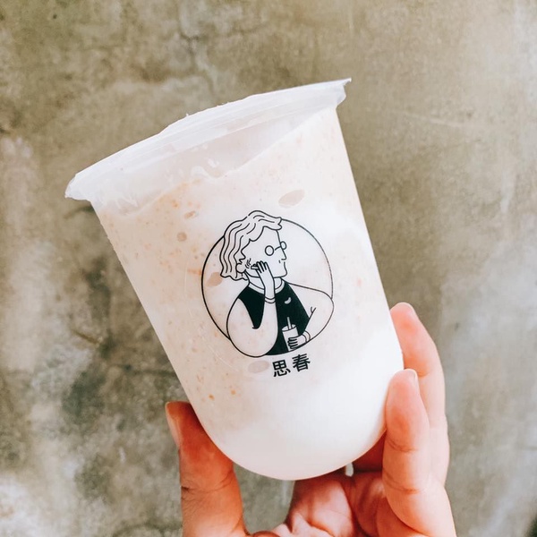 板橋區平價文青小店！新開的「思春紅豆牛奶」絕對是必訪手搖杯～
