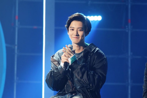 《檢索詞》張基龍最晚明年得入伍！EXO燦烈、金明洙等14位92年愛豆都得去當兵！
