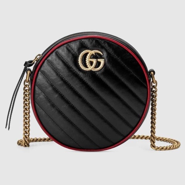 GUCCI「愛心水桶包」成為最新It Bag！背面暗藏小玄機，小巧外型卻實用度滿分！