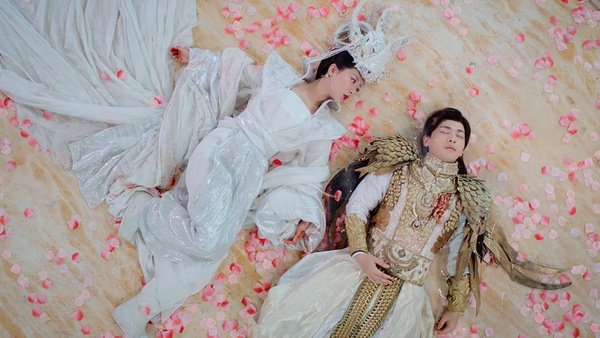 《陳情令》肖戰哭戲帥炸！10女星經典哭戲場面，楊冪太美、趙麗穎沒形象，最經典還是孫儷