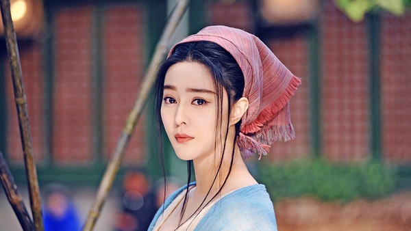 回顧范冰冰、李晨定情作《武媚娘傳奇》！15套造型少女~女帝，光頭、老妝都能駕馭