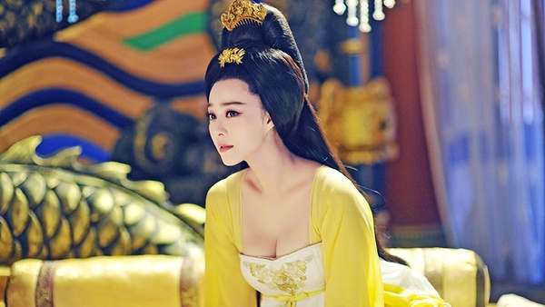 回顧范冰冰、李晨定情作《武媚娘傳奇》！15套造型少女~女帝，光頭、老妝都能駕馭