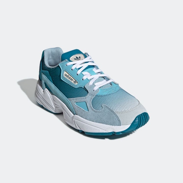 Adidas Originals「復古玫瑰粉、全白Magmur老爹鞋」今夏必收!夏日繽紛新色讓你穿著走！