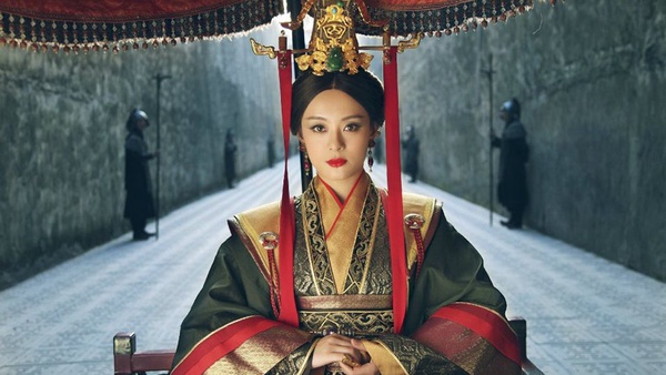 《宸汐緣》定檔曝片花，配音明明就是白淺！楊紫、孫儷10部熱門劇女主竟都是同個聲音