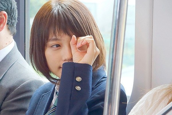 小鹿亂撞新絕招，「捲袖」大贏「壁咚」！