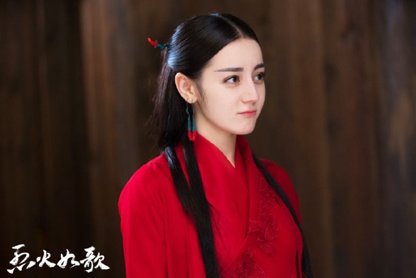 《宸汐緣》倪妮撞衫《三生三世》楊冪！7女星用同個造型師，迪麗熱巴變仙女，周迅被嫌老！