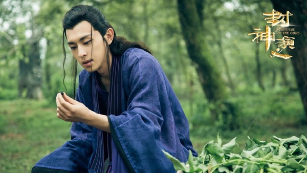 《宸汐緣》張震古裝展現大叔魅力！12位仙俠劇男神，胡歌經典難超越，黃曉明卻被吐槽
