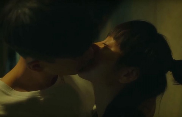 《親愛的，熱愛的》7大配角，K&K全員高顏值，她被罵慘，但李現吻她比吻楊紫還激烈