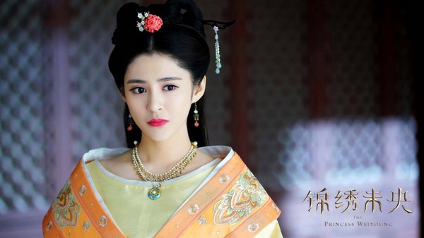《宸汐緣》元瞳比《延禧》爾晴更腹黑！10個古裝心機女二，趙麗穎演反派還出賣身體