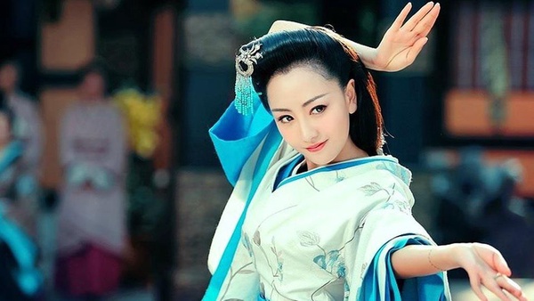 《宸汐緣》元瞳比《延禧》爾晴更腹黑！10個古裝心機女二，趙麗穎演反派還出賣身體
